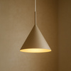 Pojedyńcza lampa wisząca w kolorze kaszmir CAPITAL TAUPE Ø32cm 1xGX53 Milagro MLP2469