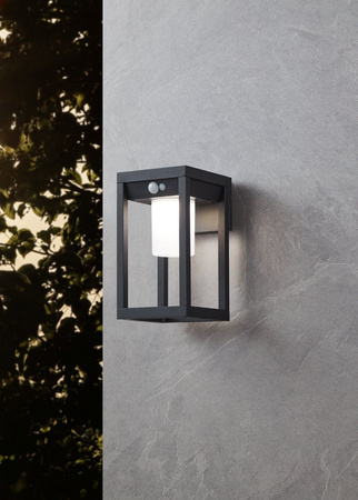 Kinkiet ogrodowy z czujnikiem MARTANO LED IP44 Eglo 900804