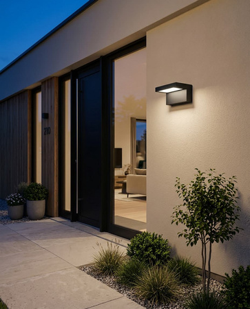 Czarny kinkiet zewnętrzny LED z daszkiem MODENA Kaja Lighting K-8249