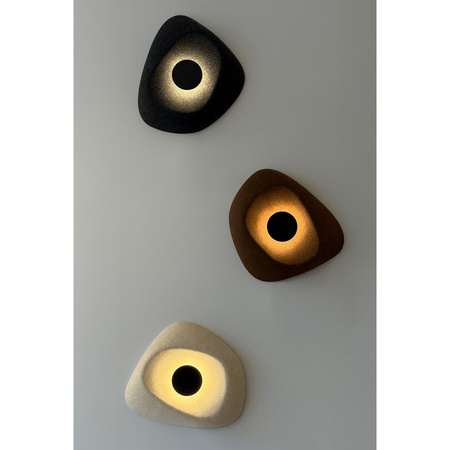 Ozdobny kinkiet z filcu w kolorze bezowym LED 3000K EAGLE WALL BEIGE AZZARDO AZ6577