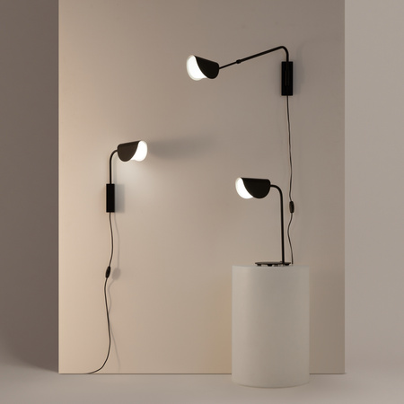 Czarny metalowy kinkiet z wysięgnikiem Mollis Maytoni MOD126WL-01B1