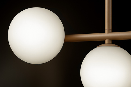 Beżowa lampa sufitowa z białymi kloszami ARDI Kaja Lighting K-5840