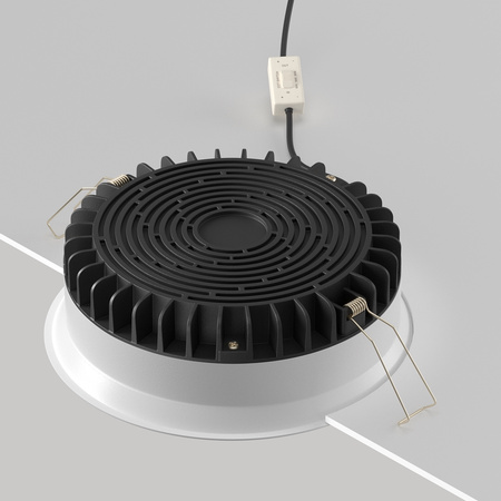 Okrągła oprawa wpuszczana o średnicy 17,5cm LED IP44 do łazienki Okno DL055-24W3-4-6K-W Maytoni