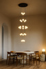 Monochromatyczna lampa wisząca na antresole z kloszami-kulami ASPEN Kaja Lighting KP-33