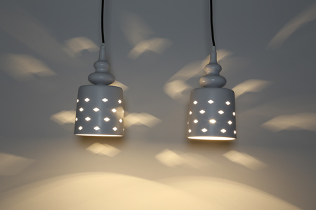 HAMP LAMPA WISZĄCA 2X60W E27 BIAŁY Candellux 32-51929