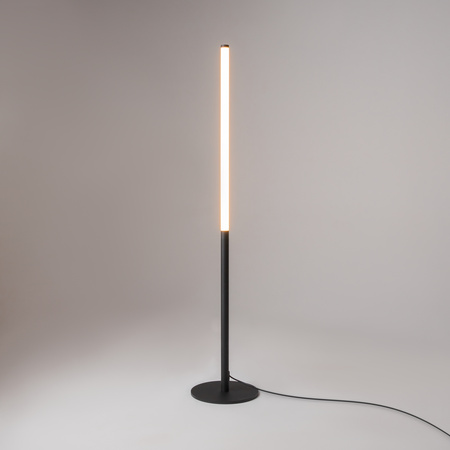 Prosta czarna lampa podłogowa świecąca tuba LED 3000K Ray Maytoni Z012FL-L18B3K