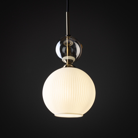 Pojedyńcza lampa wisząca z białym ryflowanym kloszem i ozdobną kulą SOPHIA COGNAC WHITE 1XE14 Tk Lighting 11590