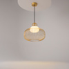 Złota druciana lampa wisząca ze szklanym kloszem 1xG9 Levitation MOD376PL-01G Maytoni