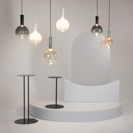 Czarna lampa wisząca z dymioną kulą LED 3000K Nebula MOD182PL-L4B3K Maytoni