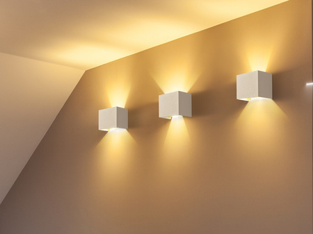 Kinkiet zewnętrzny biała kostka 10cm LED 3000K Fulton O572WL-L6W Maytoni