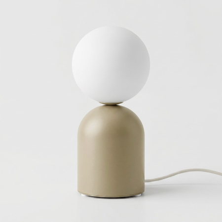 Beżowa lampka stołowa z kulistym kloszem KONI Kaja Lighting K-5975