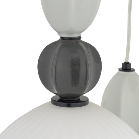 Potrójna lampa wisząca z ceramicznymi dekoracjami i ryflowanymi kloszami 3xE27 CORALS Nowodvorski 11975