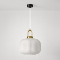 Lampa wisząca z białym kloszem w ryfle DIOP Kaja Lighting K-5890