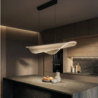 Designerska lampa wisząca z przezroczystego akrylu LED 3000K MANTA 120 PENDANT 3000K BK AZZARDO AZ6794